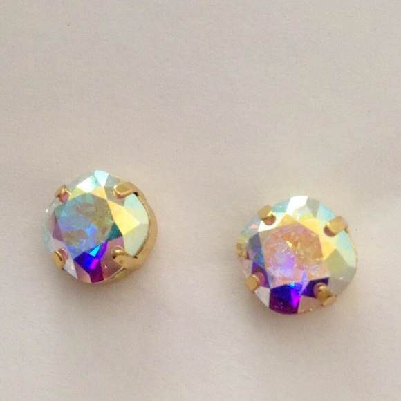 Aurora Borealis Crystal Earrings - Picture 4 of 6